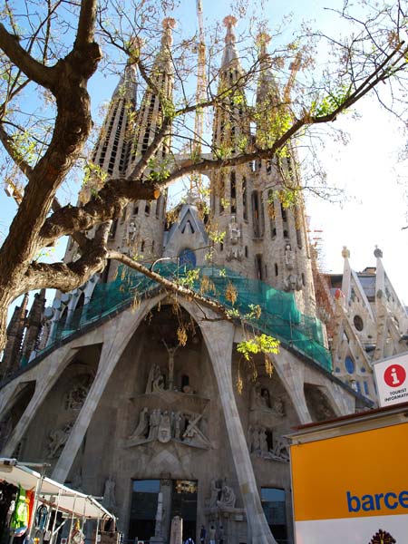 Глазами очевидцев: храм Саграда Фамилия. Барселона