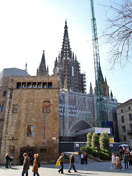 Глазами очевидцев: кафедральный собор Барселоны. Барселона